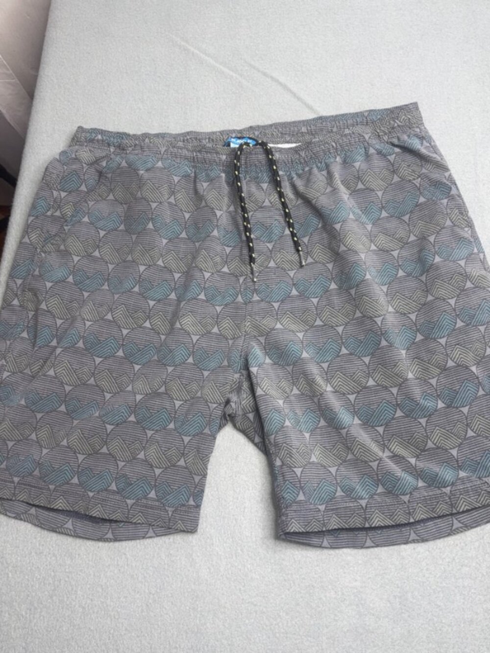 Men's Kavu Swim Shorts Draw String Outdoor Aztec Water size Large